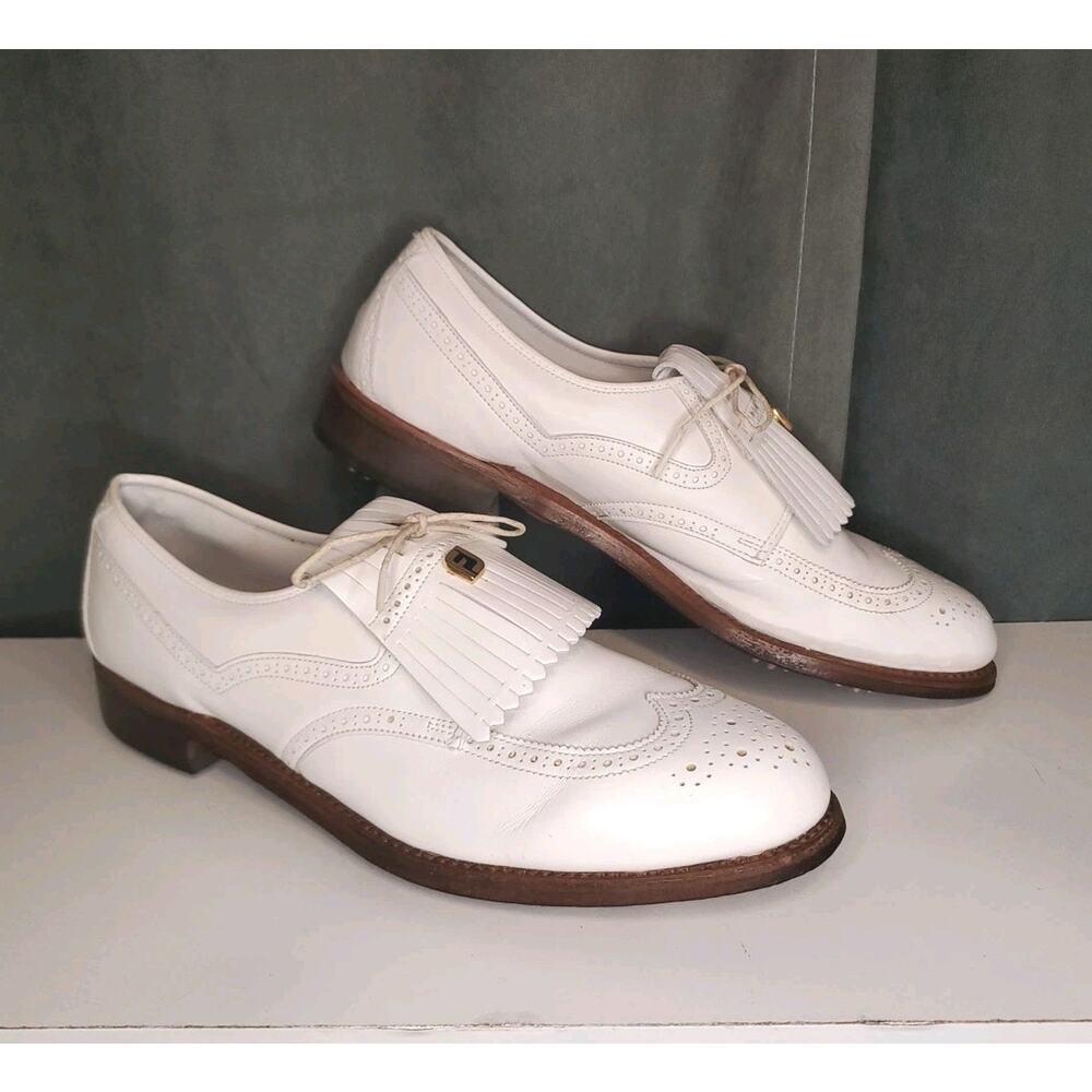 Vtg FootJoy Classics USA Made White Brogue Kiltie Oxford Golf Shoes US 10.5 AA